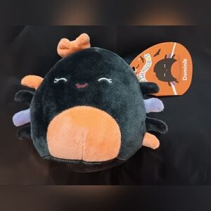 Squishmallow DOMINIK (NWT)